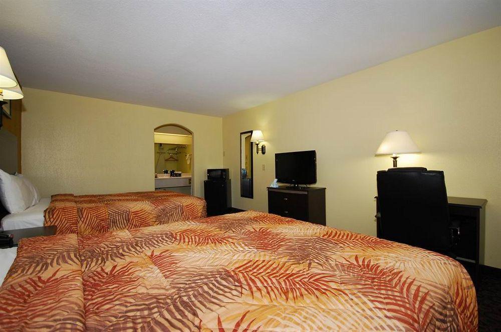 Oyo Hotel Lsu Port Allen Quarto foto